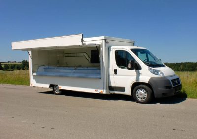 Kühlthekenmobil für den mobilen Fischverkauf